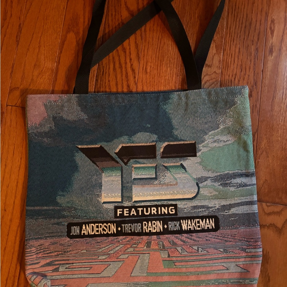 YES Band Graphic Tote Bag - Multicolor